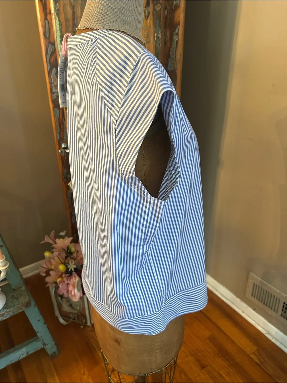 Vineyard Vines MarlinStriped Cap-Sleeve Tie-Hem Top - Blue/White | Size 14 - New